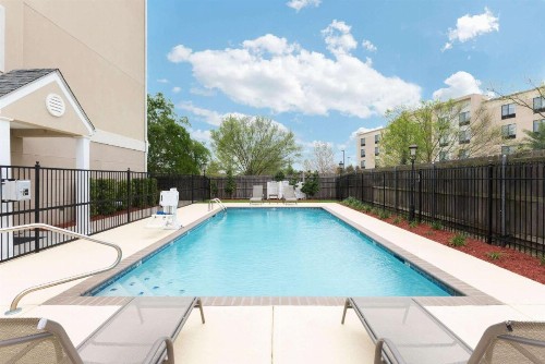 Microtel Inn and Suites Baton Rouge Airport - image 15