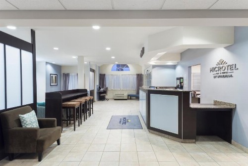 Microtel Inn and Suites Baton Rouge Airport - image 17
