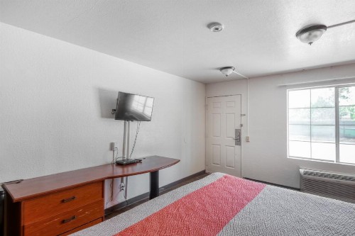 OYO Hotel Baton Rouge East I-12 - image 31