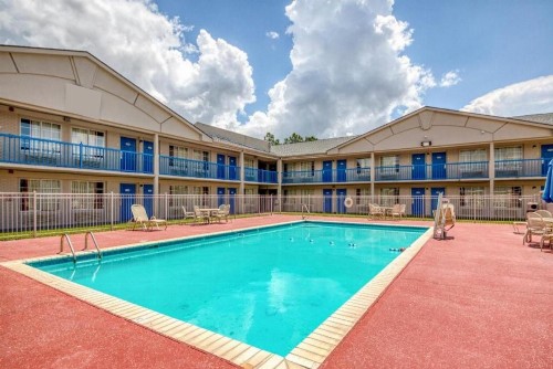 OYO Hotel Baton Rouge East I-12 - image 34