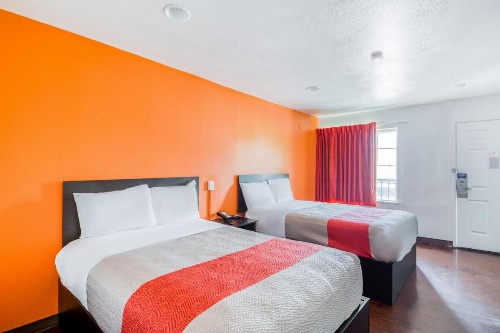 OYO Hotel Baton Rouge East I-12 - image 35