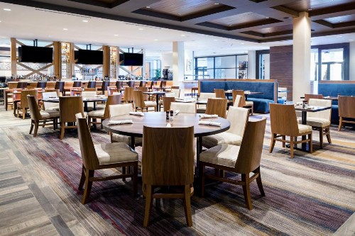 Baton Rouge Marriott - image 17