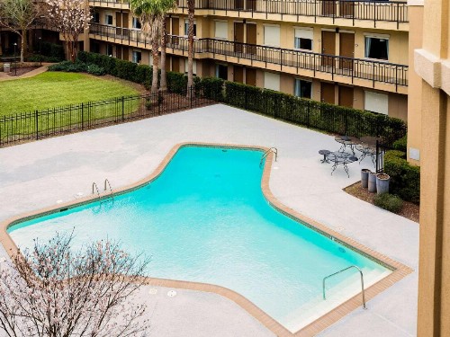 Wyndham Garden Baton Rouge - image 21