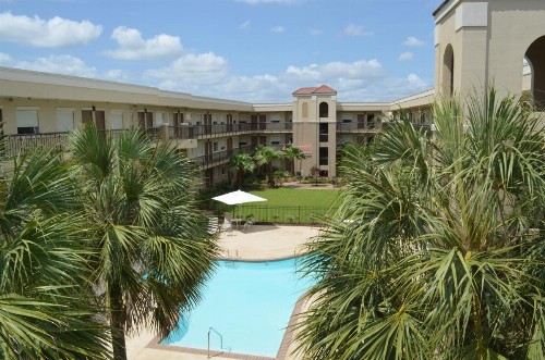 Wyndham Garden Baton Rouge - image 36