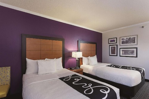 La Quinta by Wyndham Baton Rouge Siegen Lane - image 13