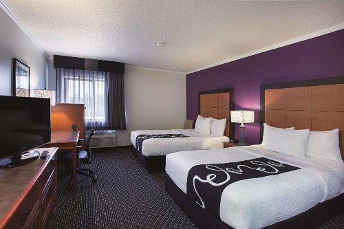 La Quinta by Wyndham Baton Rouge Siegen Lane - image 23