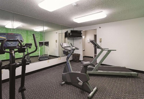La Quinta by Wyndham Baton Rouge Siegen Lane - image 28