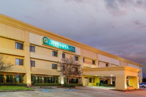 La Quinta by Wyndham Baton Rouge Siegen Lane - image 35
