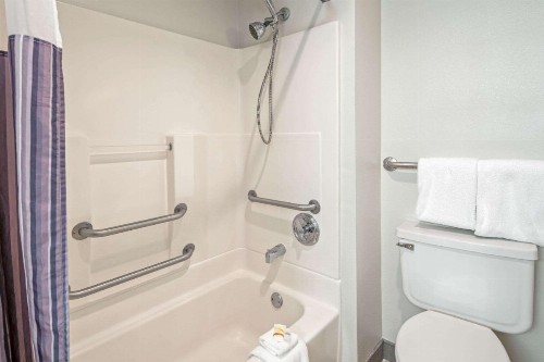 La Quinta by Wyndham Baton Rouge Siegen Lane - image 44