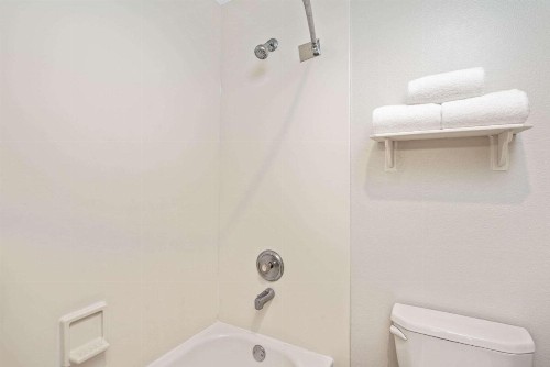 La Quinta by Wyndham Baton Rouge Siegen Lane - image 47