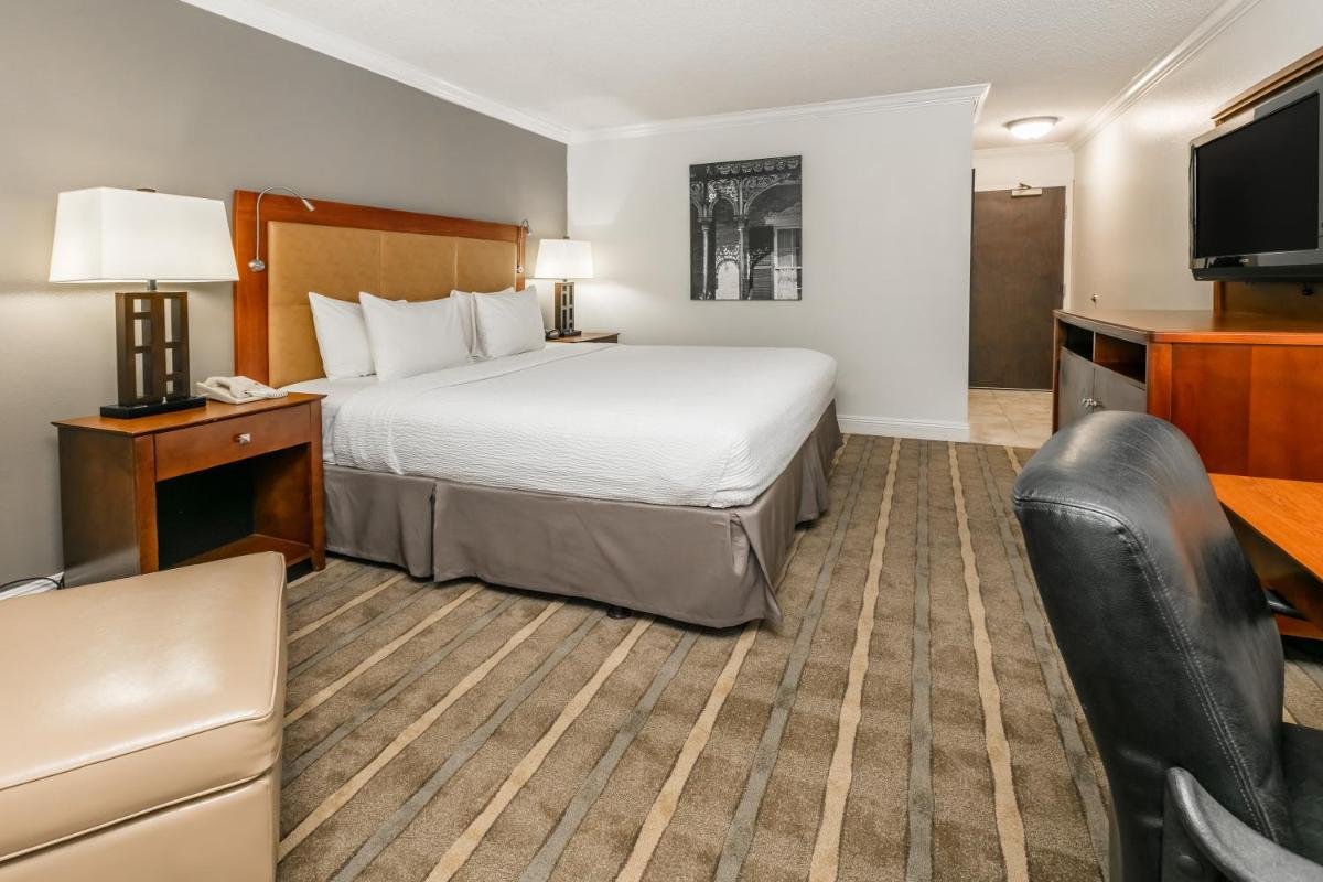 Richmond Inn & Suites Trademark Collection by Wyndham - image 6