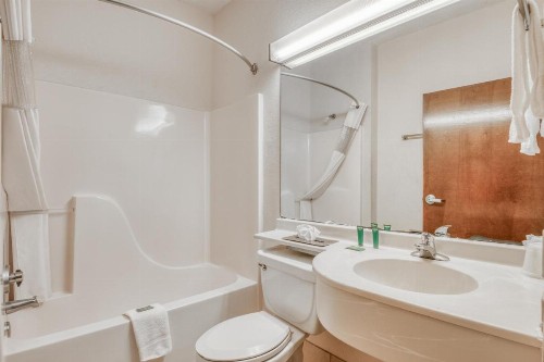 Trident Inn & Suites Baton Rouge - image 40