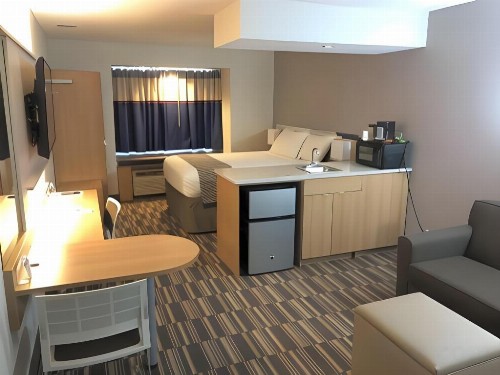 Microtel Inn & Suites By Wyndham Baton Rouge - image 9