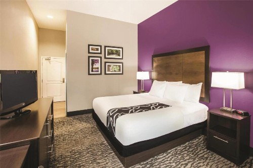 La Quinta by Wyndham Baton Rouge Denham Springs - image 11