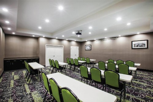La Quinta by Wyndham Baton Rouge Denham Springs - image 27