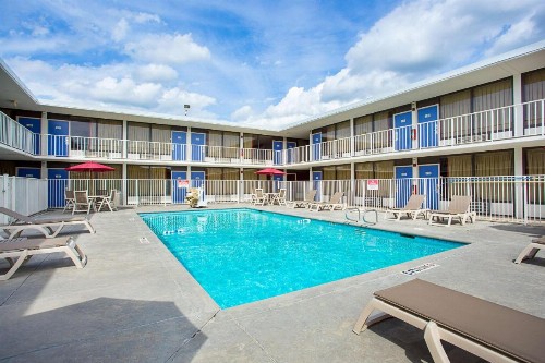 Motel 6 Baton Rouge Southeast - image 20
