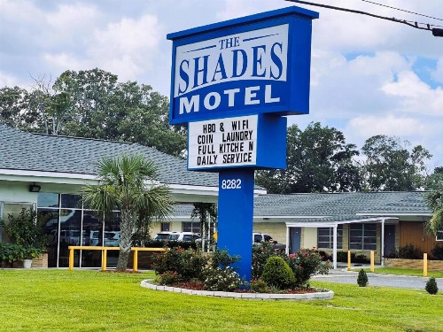 The Shades Motel - image 26