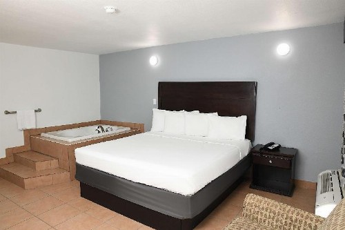 Americas Best Value Inn Baton Rouge Airline - image 10