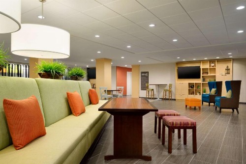 Home2 Suites By Hilton Baton Rouge - image 2