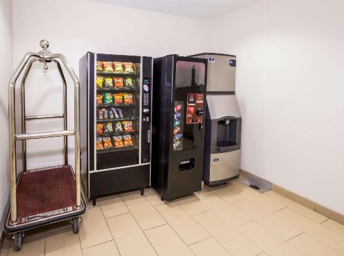 Econo Lodge Baton Rouge University Area - image 23