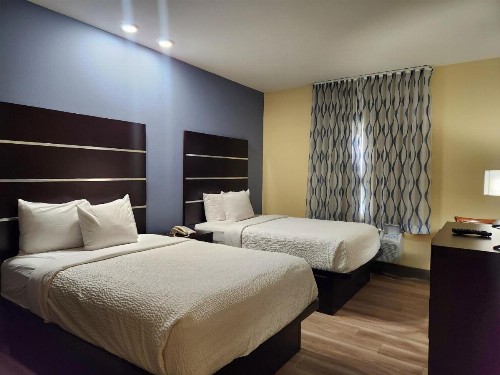 Days Inn by Wyndham Baton Rouge Airport - image 28