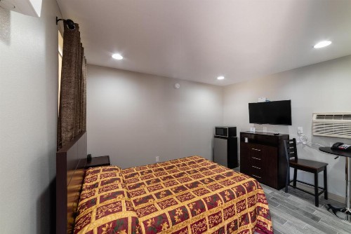 Budget Inn & Suites Baton Rouge - image 10