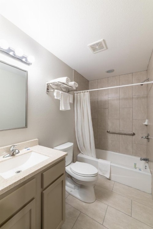 Budget Inn & Suites Baton Rouge - image 6