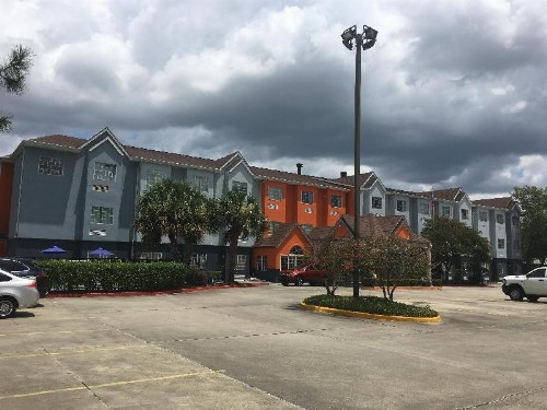 Trident Inn and Suites