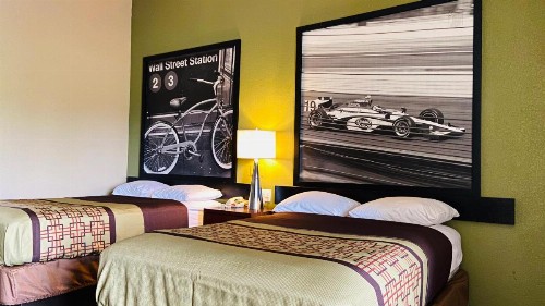 Super 8 by Wyndham Rocky Mount I-95 EXIT 145 - image 27