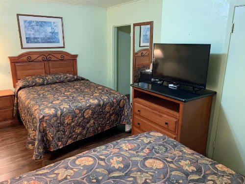 Economy inn - image 14