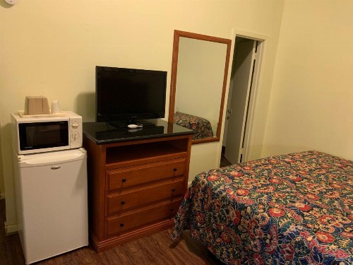 Economy inn - image 23