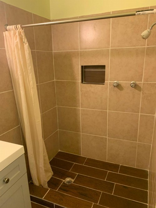 Economy inn - image 8