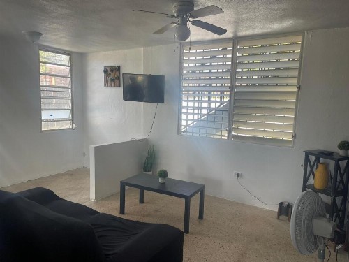 Bayamon Puerto Rico 3 Bedroom Home - image 16