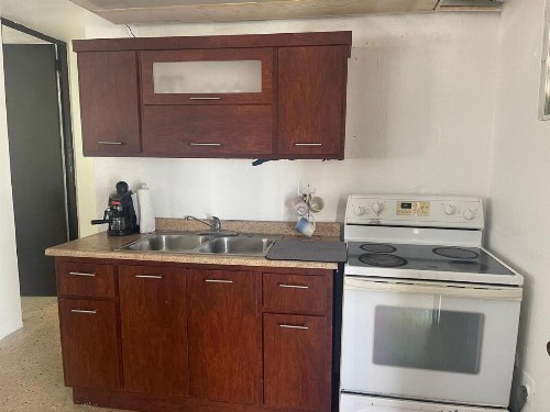 Bayamon Puerto Rico 3 Bedroom Home - image 19