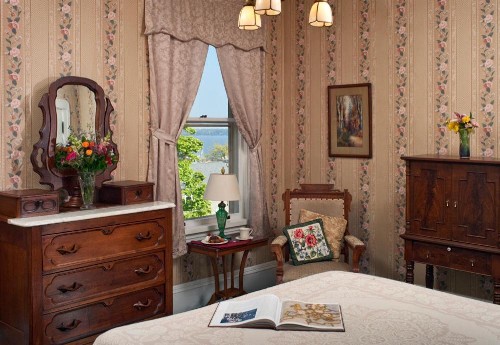 Old Rittenhouse Inn - image 3