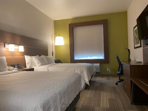 Holiday Inn Express Hotel & Suites Beaumont - Oak Valley an IHG Hotel - image 20