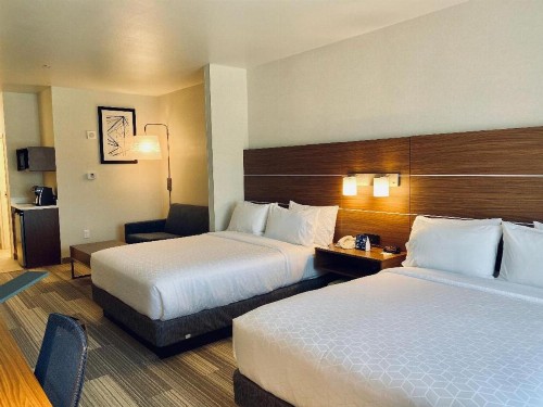 Holiday Inn Express Hotel & Suites Beaumont - Oak Valley an IHG Hotel - image 32