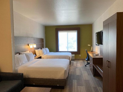 Holiday Inn Express Hotel & Suites Beaumont - Oak Valley an IHG Hotel - image 38
