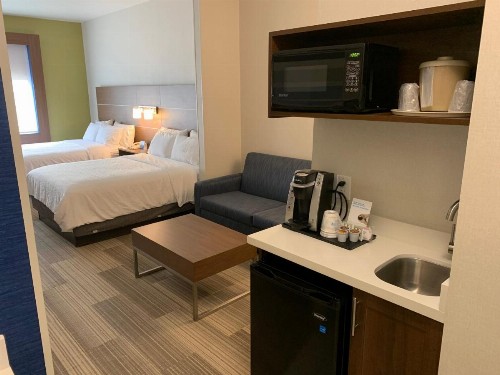 Holiday Inn Express Hotel & Suites Beaumont - Oak Valley an IHG Hotel - image 41