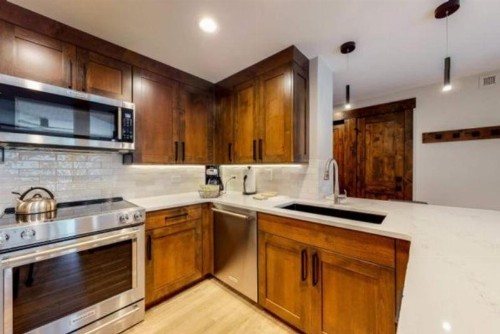 Beaver Creek 2 Bed Platinum Condo at the Charter Ski-in Ski-out - image 25