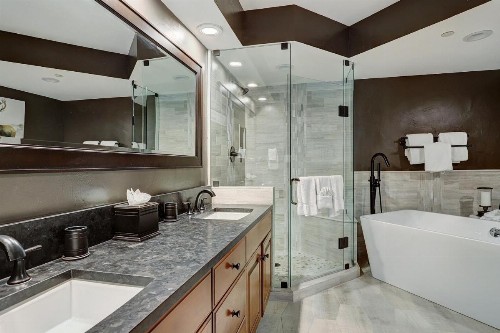 Luxurious 3 Bedroom Walk To Slopes & Beaver Creek Village Condo - image 4
