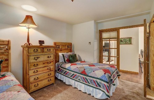 Newly Renovated 2 Bed 2 Bath Beaver Creek Condo Condo - image 19