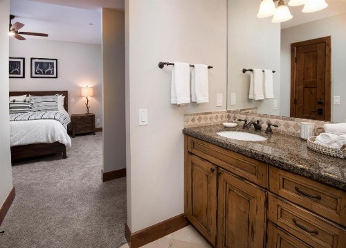 96 Highlands Slopeside #210 Beaver Creek - image 15