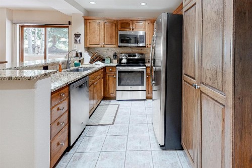 Beaver Creek Condos II - image 7