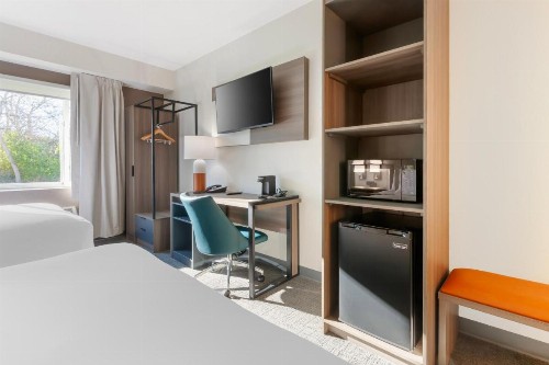 Rodeway Inn - image 23