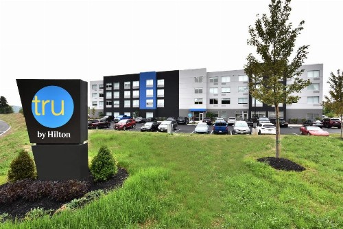 Tru By Hilton Beckley Wv - image 14