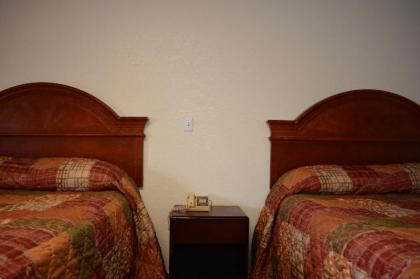 El Camino Motel - image 3