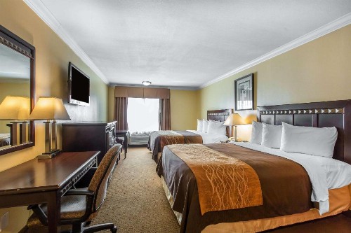 Quality Inn & Suites Bell Gardens-Los Angeles - image 15