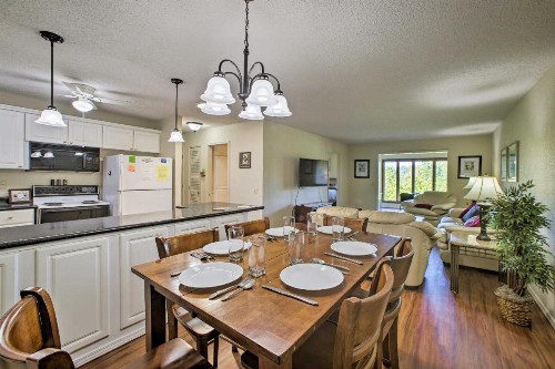 Golf Course Front Townhome Near Mtn Biking Trails! - image 11