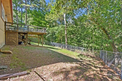 Wooded Quiet Cottage Very close to the Back 40 - image 32